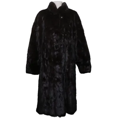 Manteau en fourrure (Marron) de Saga Mink