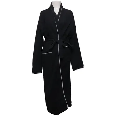 Bathrobe (Black) from Queen Anne