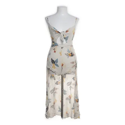 Salopette courte (Beige, Multicolore) de Pull & Bear