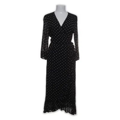 Omlottklänning (Svart, Vit) från Ganni Viskos