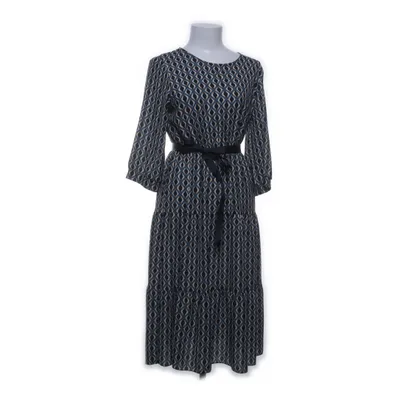 Robe portefeuille (Bleu, Noir, Beige) de Charlotte Polyester