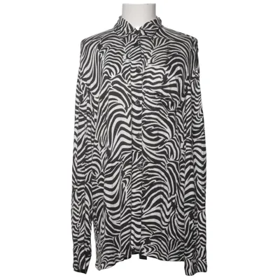 Blouse (Noir, Blanc) de Verse