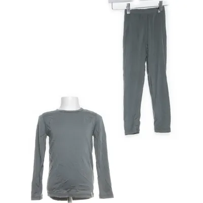 Base layer (Green) from Kuling Wool