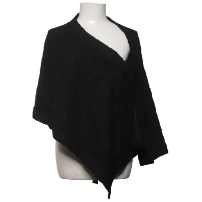 Poncho (Black) from Cora Kemperman