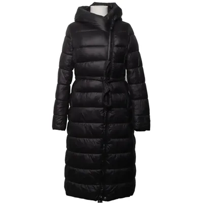 Down coat (Black)