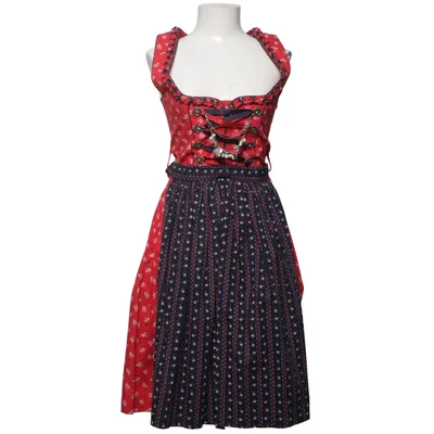 Dirndl (Rouge, Bleu, Blanc) de Fuchs Trachtenmoden