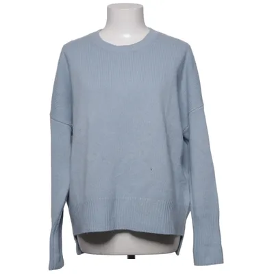 Tröja (Blå) från Lisa Yang