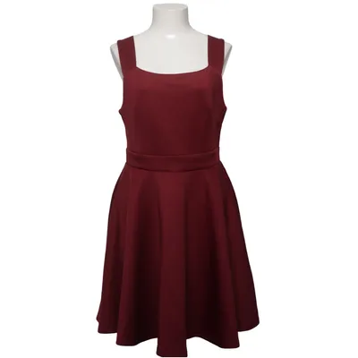 Klänning (Röd) från Model Behaviour Elastan, Polyester
