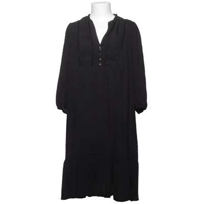 Dress (Black) from Paprika