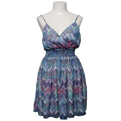 Klänning (Blå, Flerfärgad) från Model Behaviour Polyester