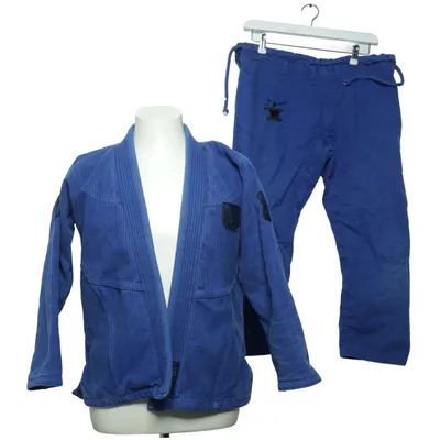 Martial arts uniform (Blue) from Master