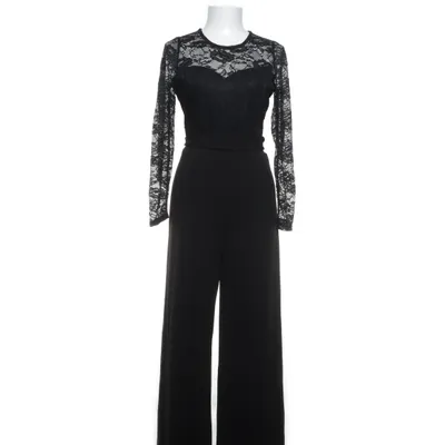 Byxdress (Svart) från Happy Holly