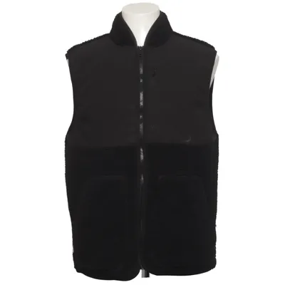 Outer vest (Black) from Studio Total Polyester