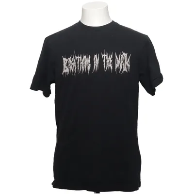 T-shirt (Breathing In The Dark) van Han Kjøbenhavn Organisch katoen