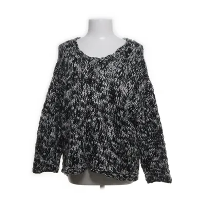Sweater (Black, White) from Munderingskompagniet