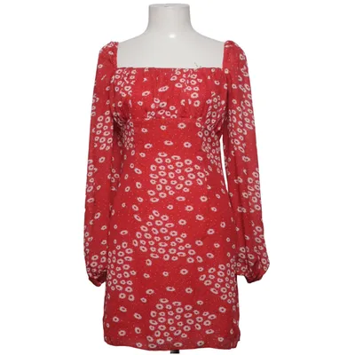 Robe (Rouge, Blanc) de The East Order Polyester