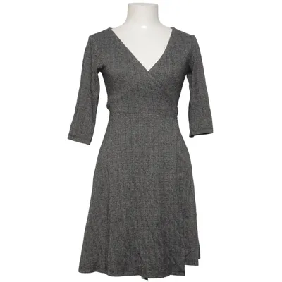 Wrap dress (Gray, Multicolored) from Simplicity New York