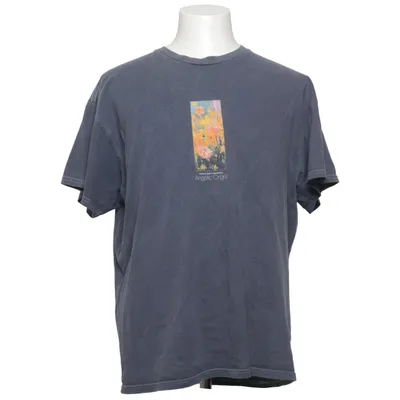 T-shirt (Grå, Flerfärgad) från Urban Outfitters