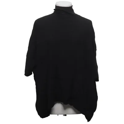 Top (Black) from Gestuz Viscose