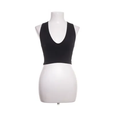 Linne (Svart) från Urban Outfitters