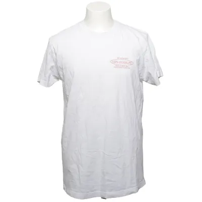 T-shirt (White) from On Vacation Cotton