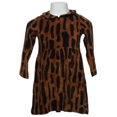 Kleid (Braun, Schwarz) von Carlijnq Bio-Baumwolle, Polyester