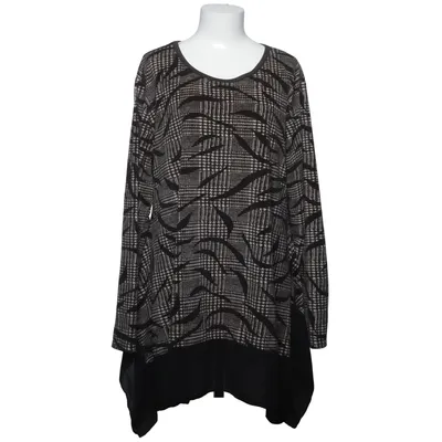 Top (Black, White) from Position