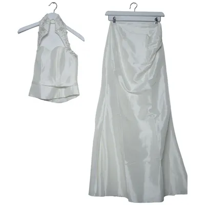 Wedding dress (379759 Neckholder) from Laura Scott