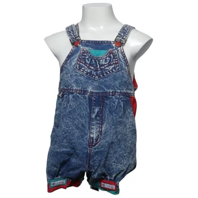 Latzhosen Shorts (Blau, Rot, Grün) von TP
