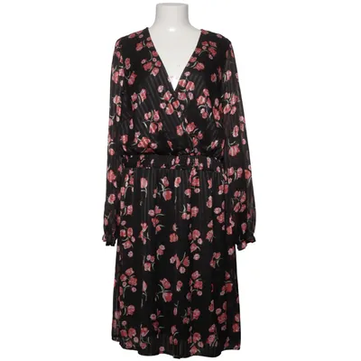 Kjole (Sort, Rød, Flerfarvet) fra Vero Moda Curve Polyester