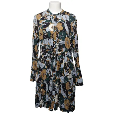 Klänning (Monique shirt dress aop 8083) från Samsøe & Samsøe Viskos