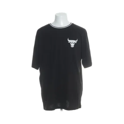 T-shirt (Svart) från New Era