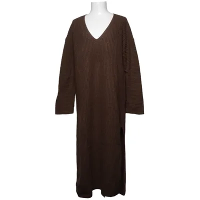 Jurk (Bruin) van By Malene Birger Wol