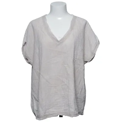 Top (Beige) from Rough & Rose