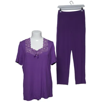 Pyjamasz (Lilla) fra Sarah Kern Elastan, Polyamid, Viscose