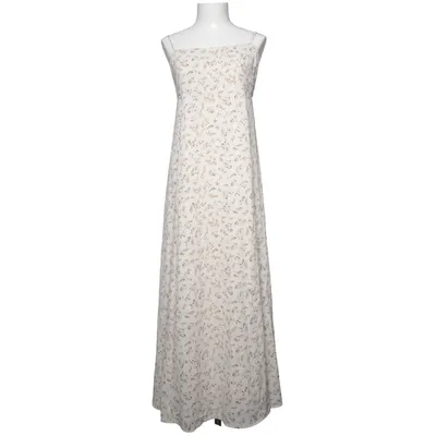 Robe longue (Beige) de Wakakuu Icons Polyester