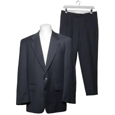 Costume (Gris) de Benvenuto. Polyamide, Laine