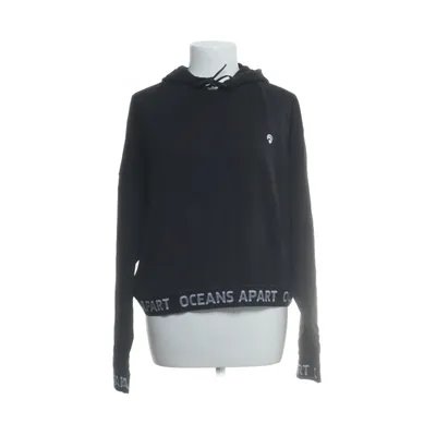 Huvtröja (Svart) från Oceans Apart
