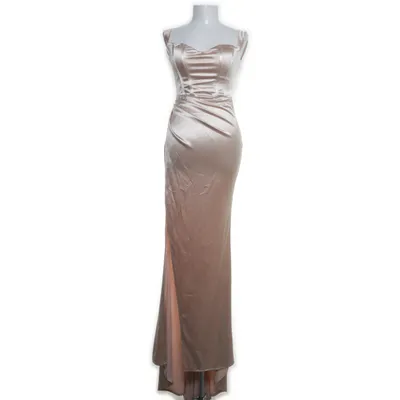 Aftonklänning (Beige) från Love & Lemonade