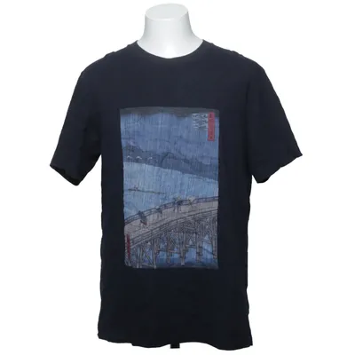 T-shirt (Black) from Uniqlo x UT Cotton