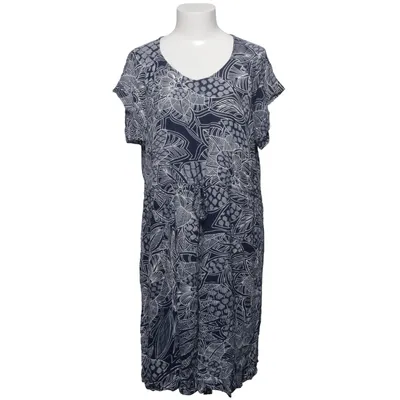 Klänning (Blå, Vit, Flerfärgad) från Dea Axelssons Viskos