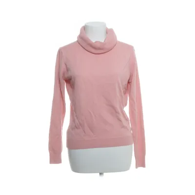 Turtleneck (Pink) from Straven Acrylic