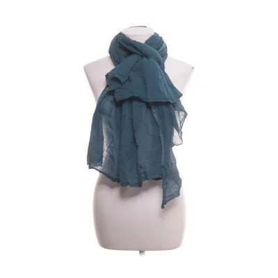 Shawl (Green) from Moss Copenhagen