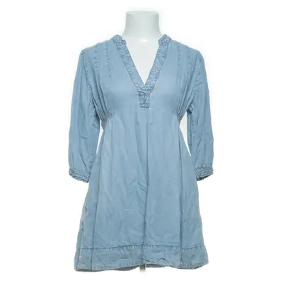 Jeansklänning (ARISTO) från Bik Bok Tough Love Tencel