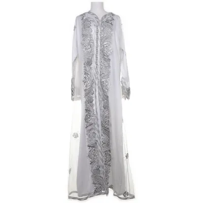 Traditional attire (White, Silver)