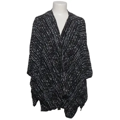Kimono (Black, White) from Gina Viscose