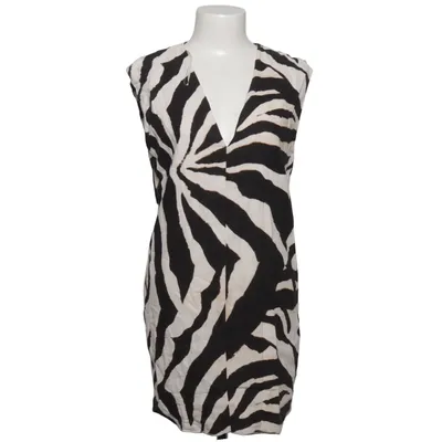 Klänning (Svart, Vit) från Massimo Dutti Polyester, Viskos