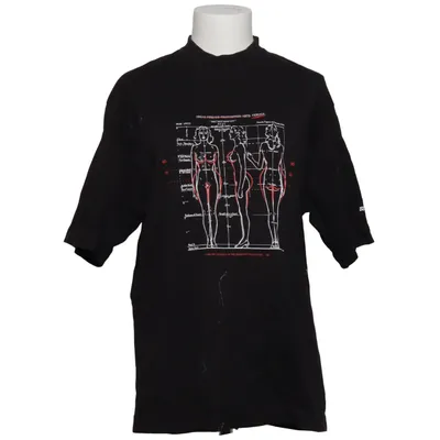 T-shirt (Svart, Röd) från Shirin David Bomull