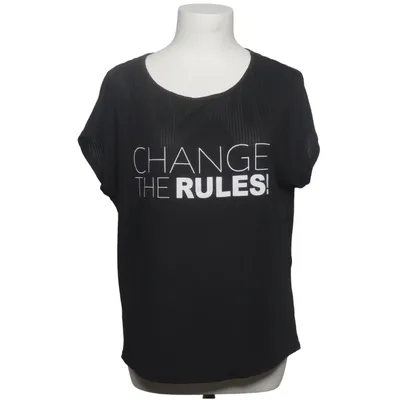 Sports top (Black) from New Yorker Athletics