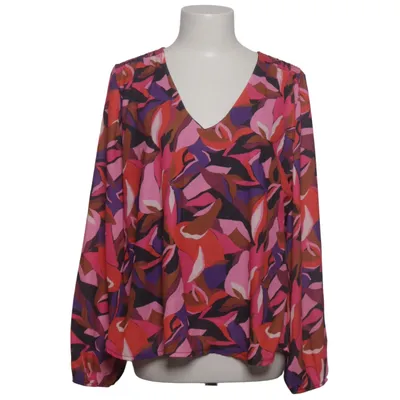 Blus (Rosa, Lila, Röd) från Elvira Elastan, Återvunnen polyester, Viskos